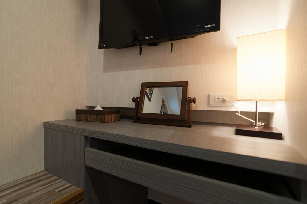 泊居旅店 Oursinn Hotel Taipei Bagian luar foto