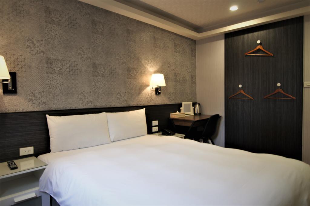 泊居旅店 Oursinn Hotel Taipei Bagian luar foto