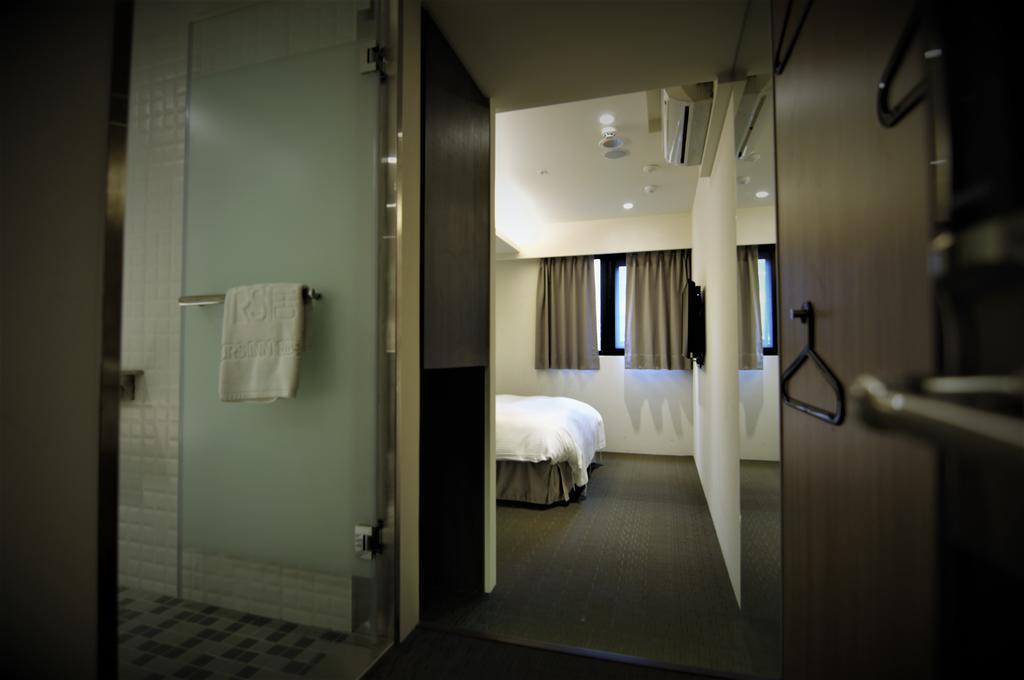 泊居旅店 Oursinn Hotel Taipei Bagian luar foto