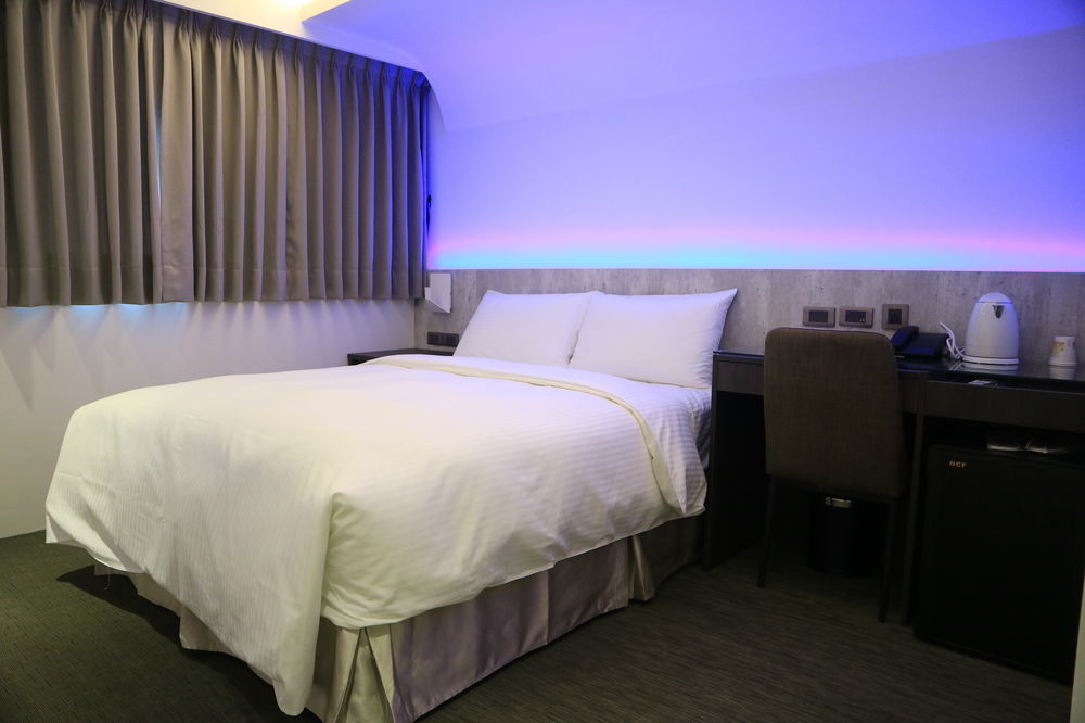 泊居旅店 Oursinn Hotel Taipei Bagian luar foto