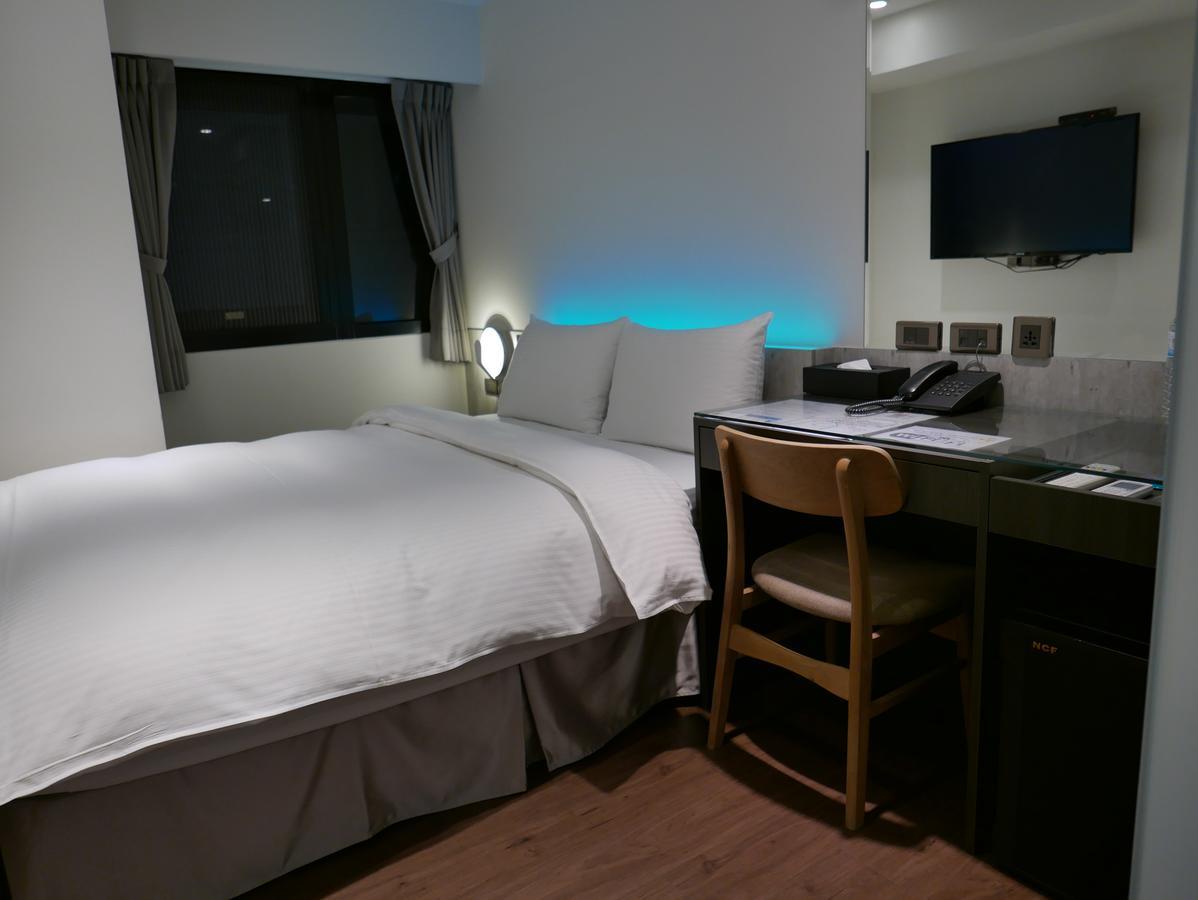 泊居旅店 Oursinn Hotel Taipei Bagian luar foto