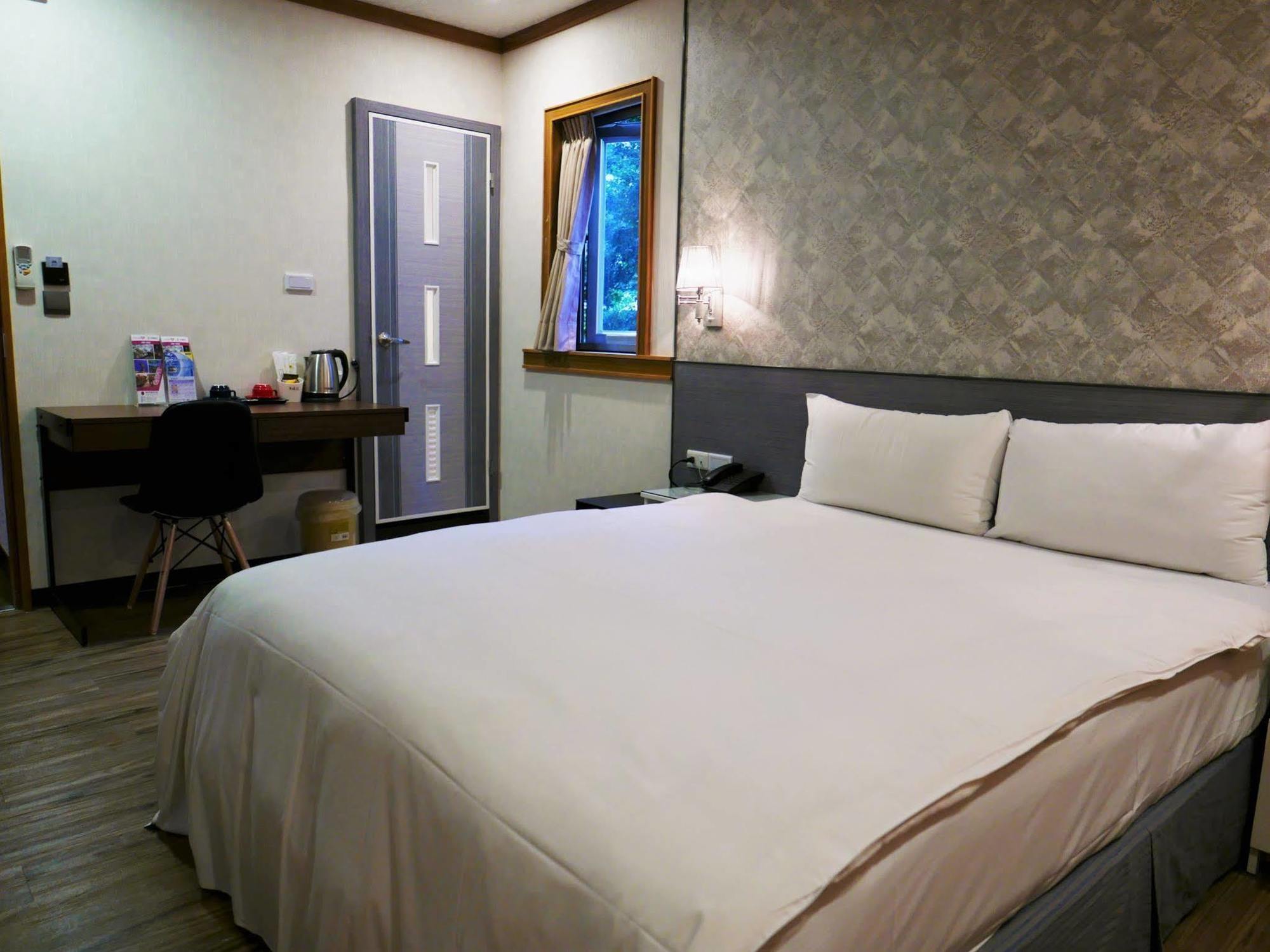 泊居旅店 Oursinn Hotel Taipei Bagian luar foto